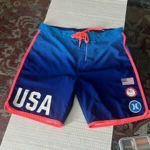 HURLEY SWIMSUIT TRUNKS , size 32